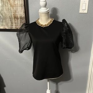 Puff sleeve top